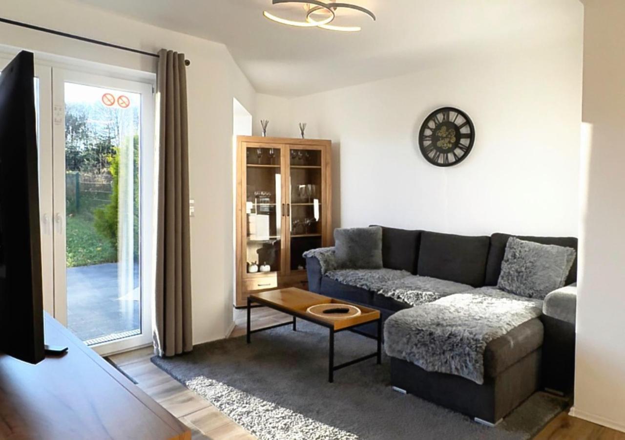 Greenhouse Living Apartment Nivis Mit Garten - 4 Minuten Nach Winterberg - Wandern, Mountainbike Fahren - Natur Geniessen Medebach Kültér fotó