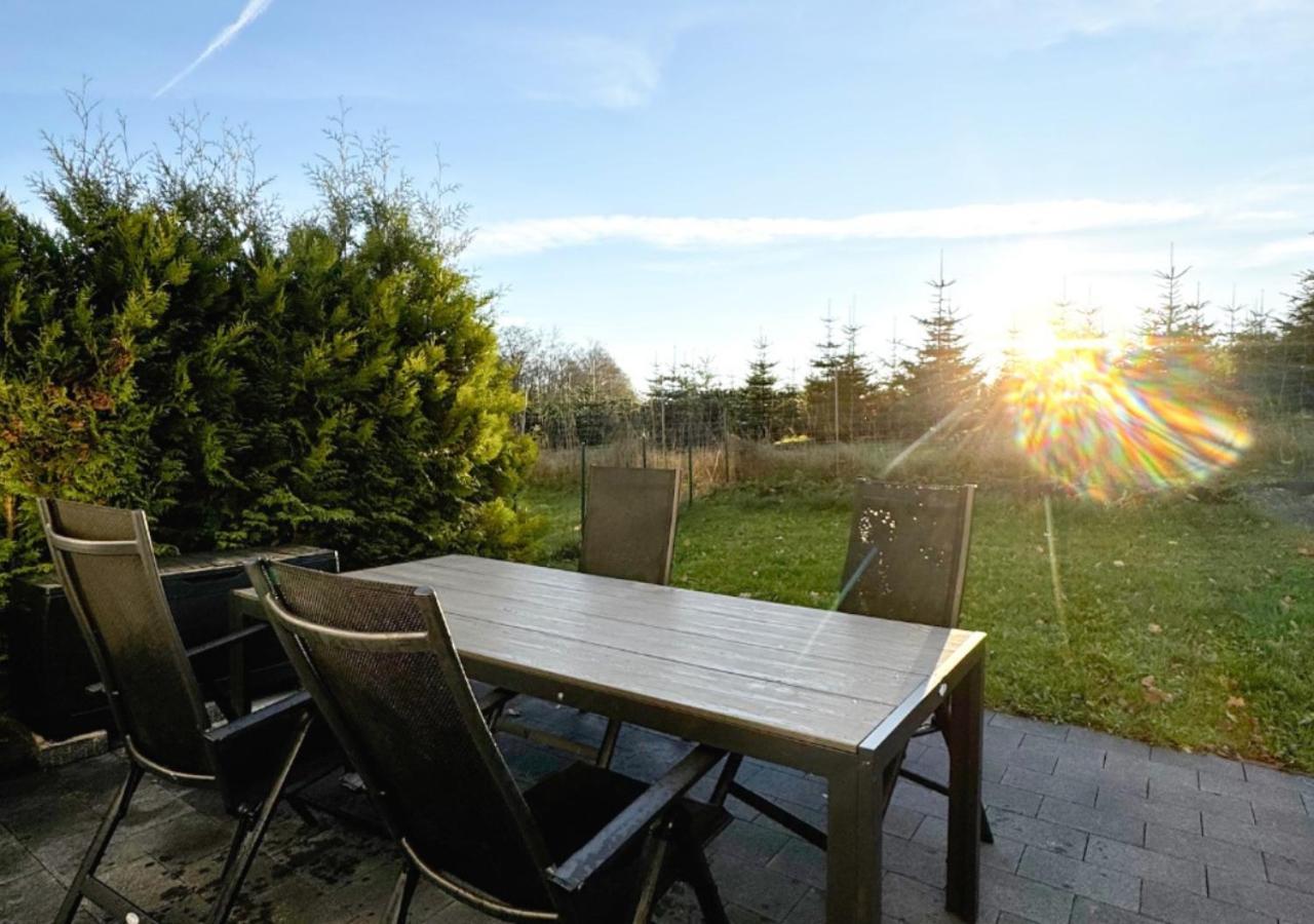 Greenhouse Living Apartment Nivis Mit Garten - 4 Minuten Nach Winterberg - Wandern, Mountainbike Fahren - Natur Geniessen Medebach Kültér fotó